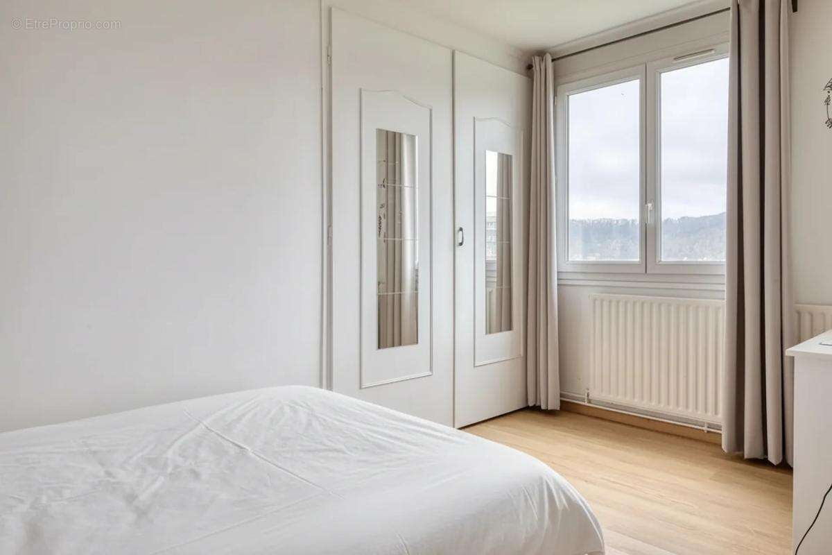 Appartement à DARNETAL