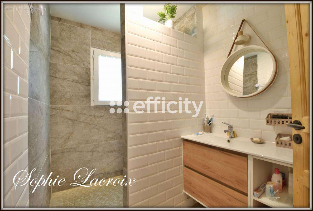 Maison à SAINT-VALLIER