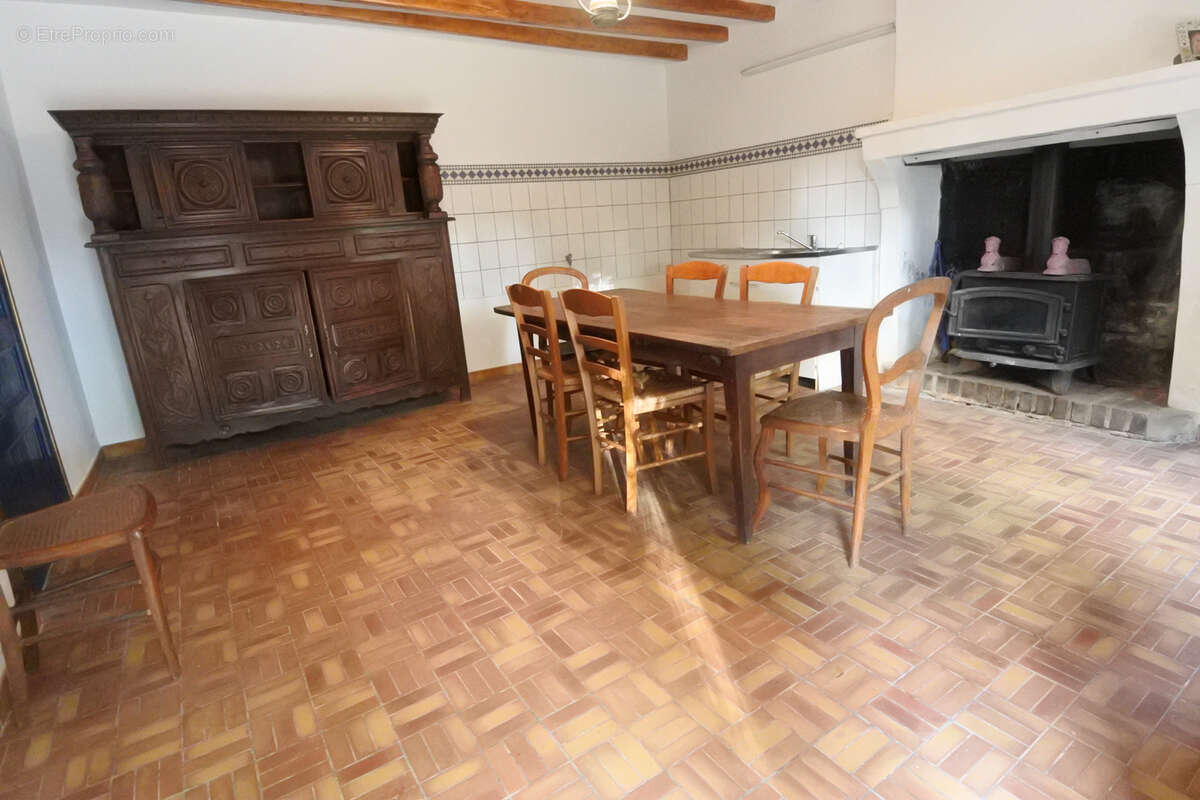 Maison à SAINT-MARTIN-DES-MONTS