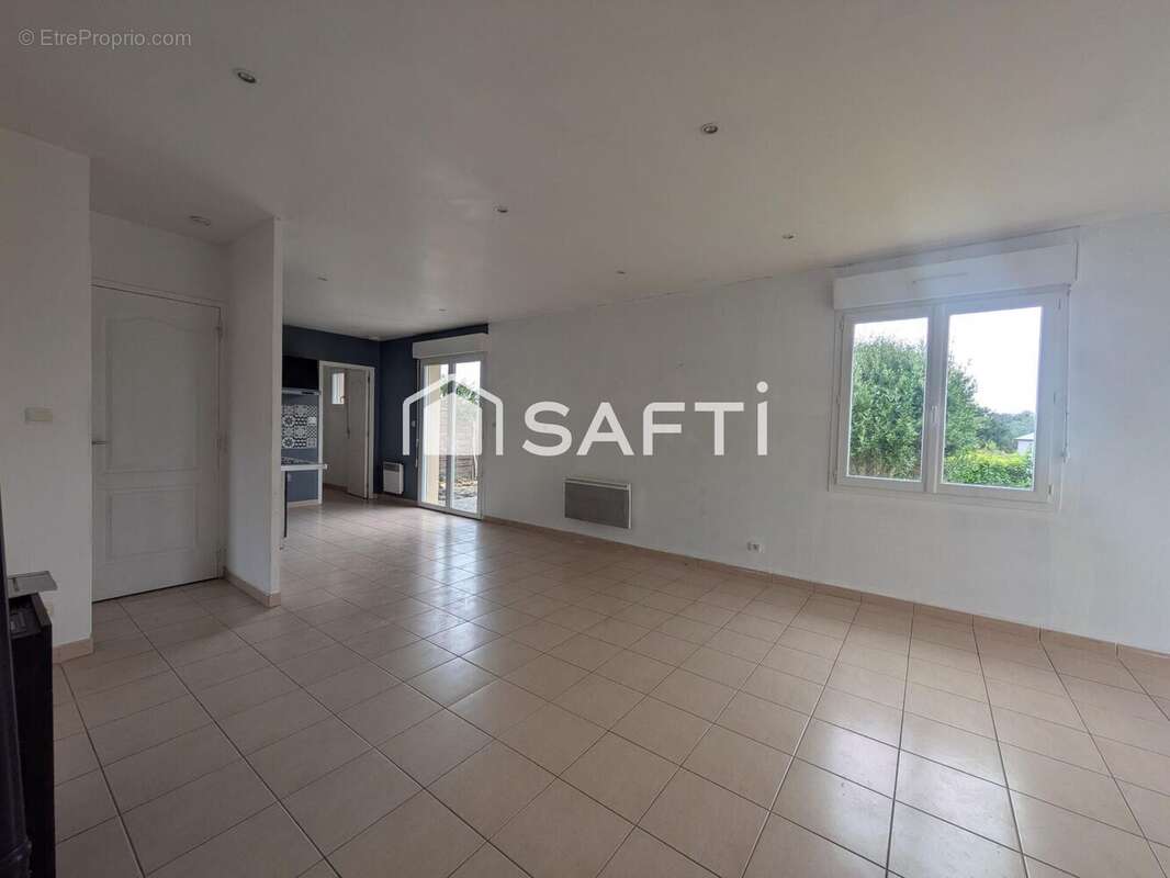 Maison 76 m² à Banneville-Sur-Ajon  - photo 4