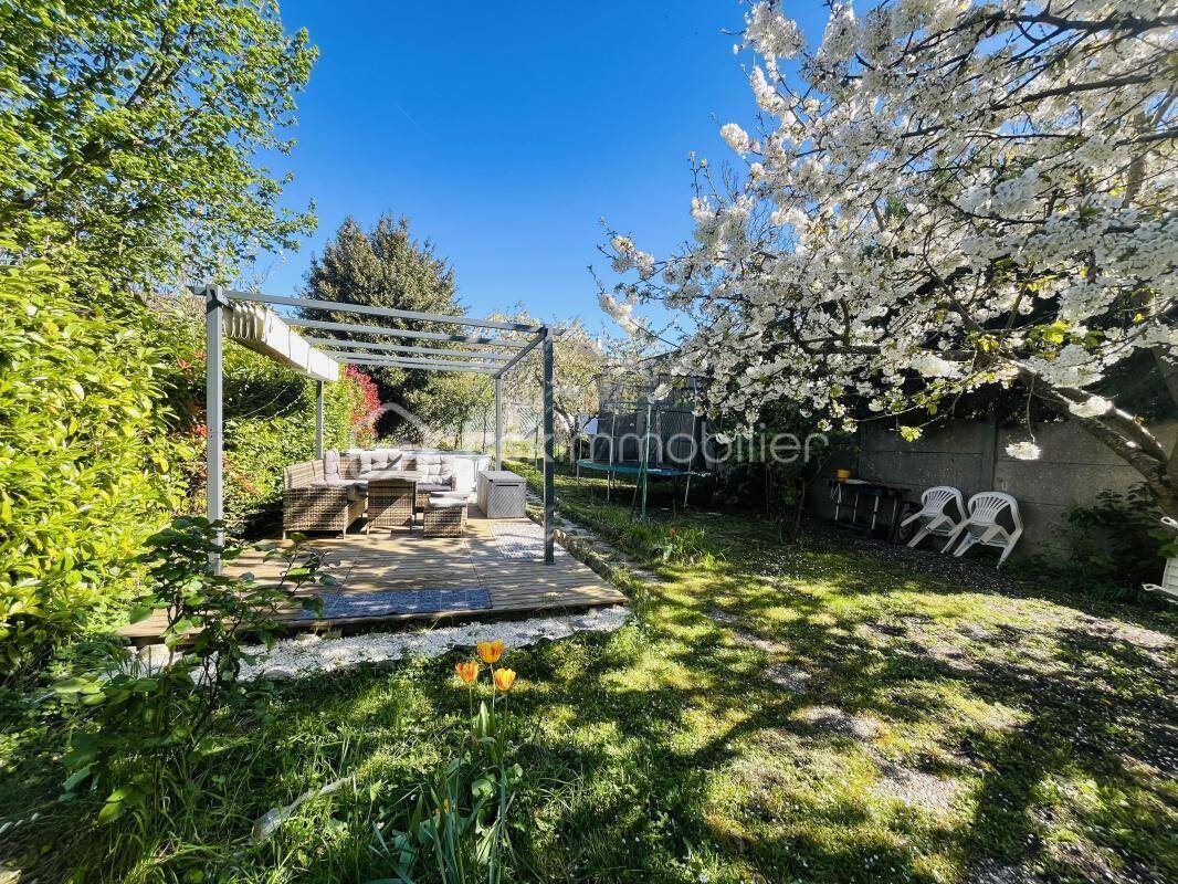 Maison à LIVRY-GARGAN