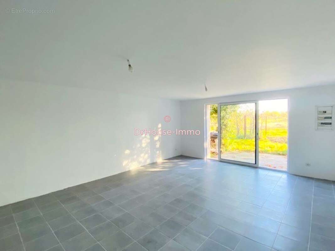 Maison 140 m² à Ribaute-Les-Tavernes  - photo 7