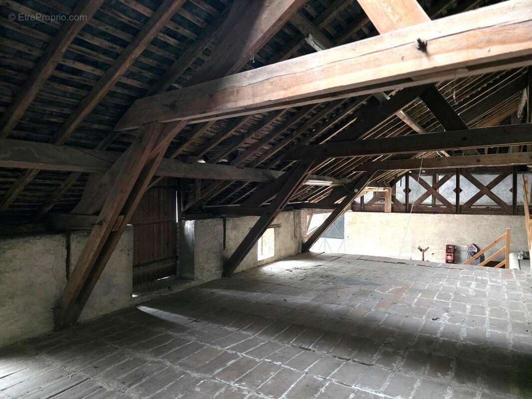 Photo 5 - Appartement à BAUGE