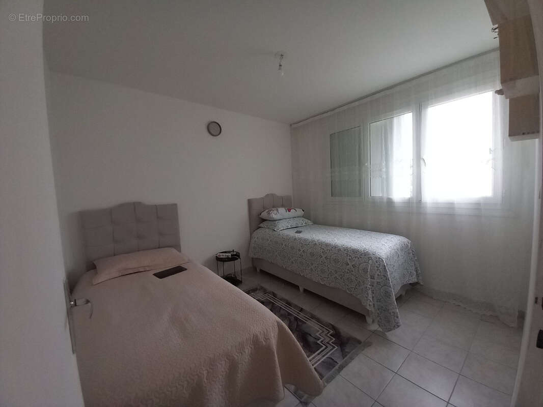 Appartement à MARSEILLE-14E