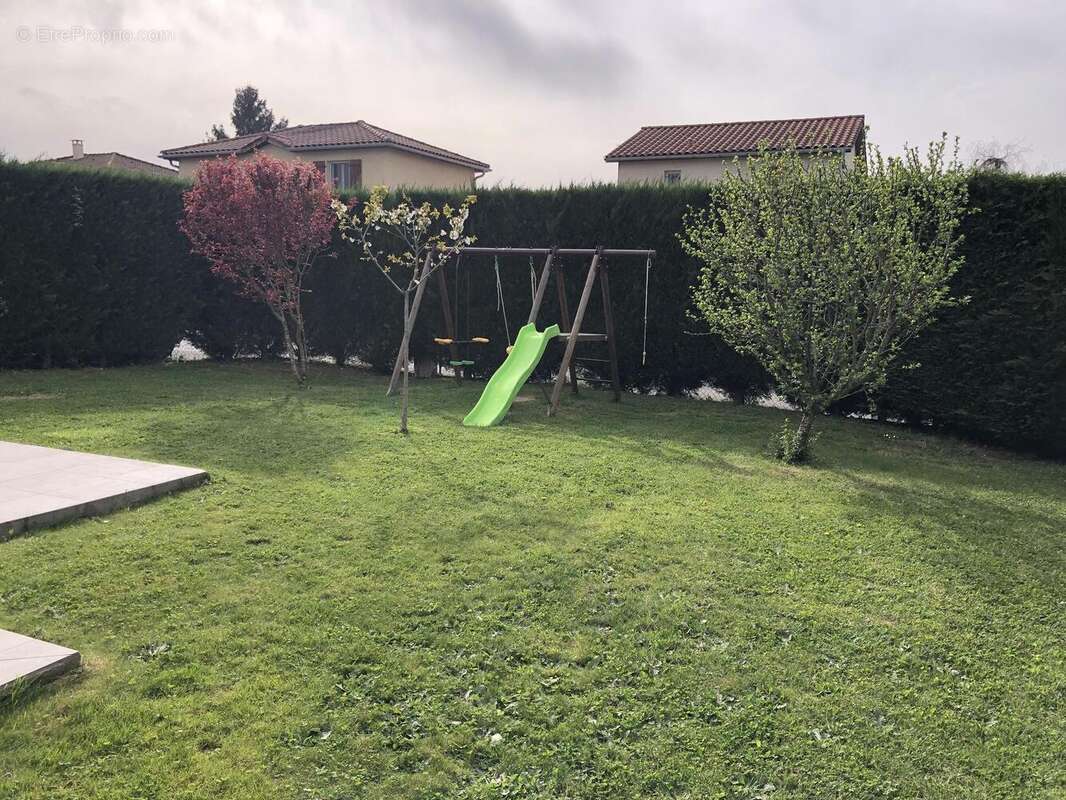 Photo 4 - Maison à PEYZIEUX-SUR-SAONE