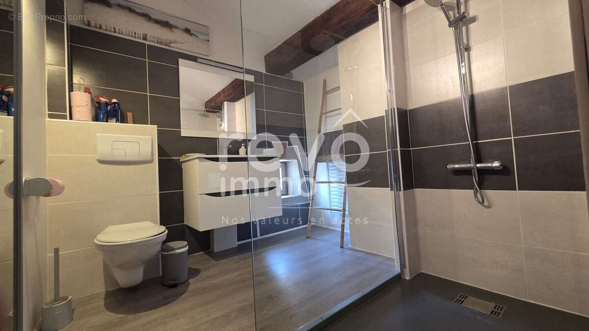 ST PARGOIRE: Belle vigneronne 177 m² hab. en parfait état avec 2 terrasses et grand garage - photo 13