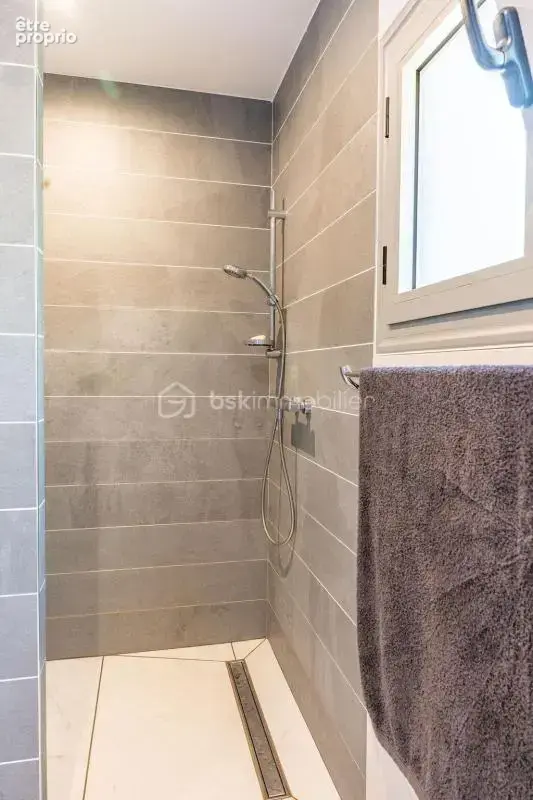 Superbe Maison Familiale de 149m² sur 961m² de Terrain avec Piscine ! - photo 21