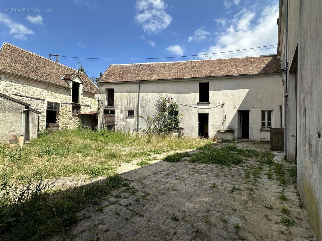 Maison à FONTAINEBLEAU