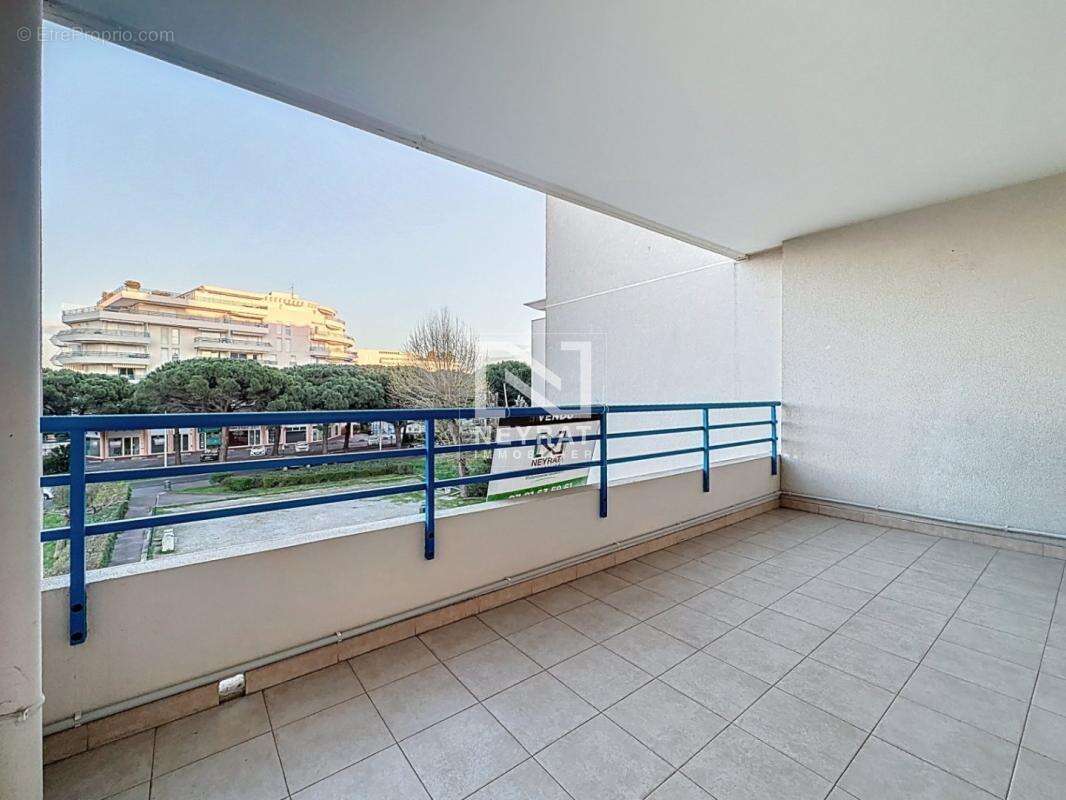 Appartement à FREJUS