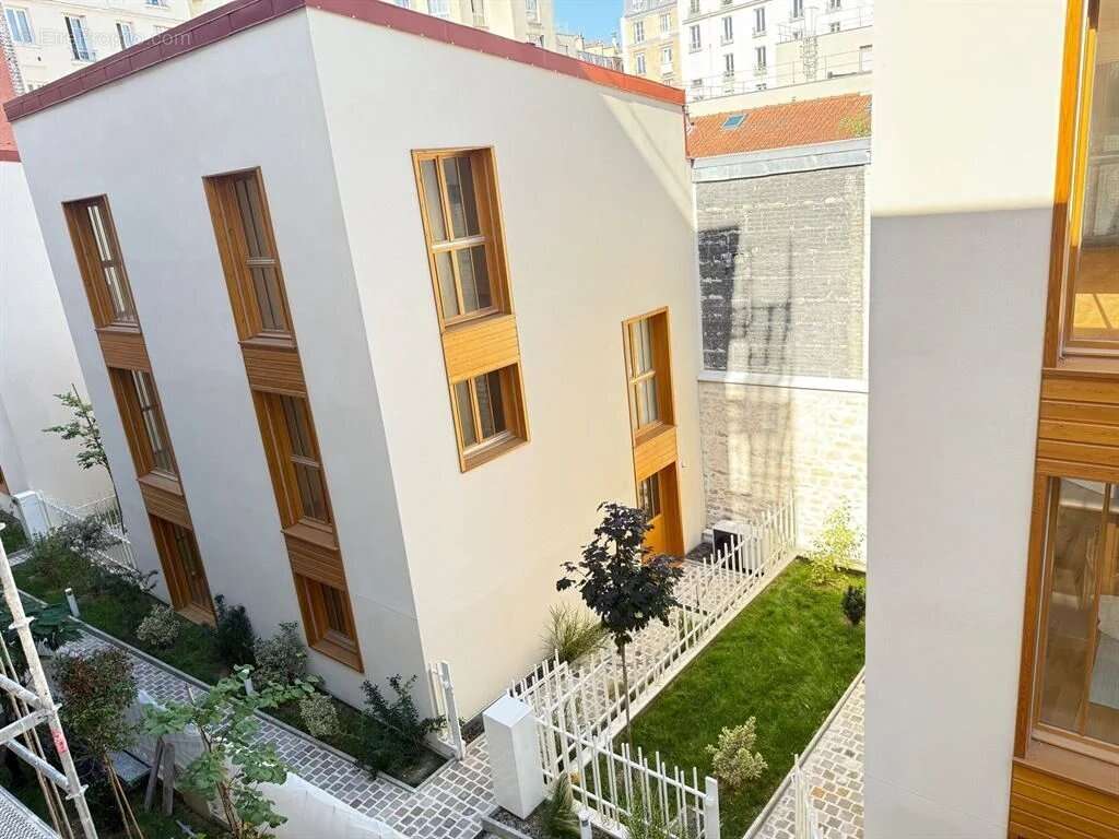 Maison à PARIS-12E