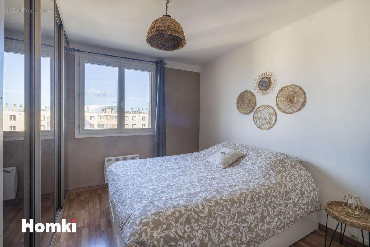 Appartement à MARSEILLE-9E