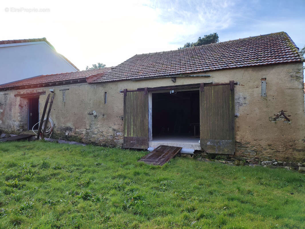 Maison à SAINT-MICHEL-CHEF-CHEF