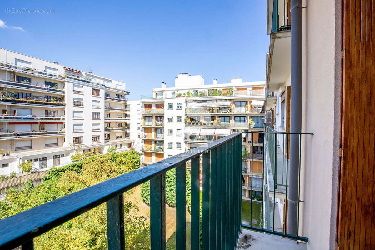 Appartement à PARIS-12E