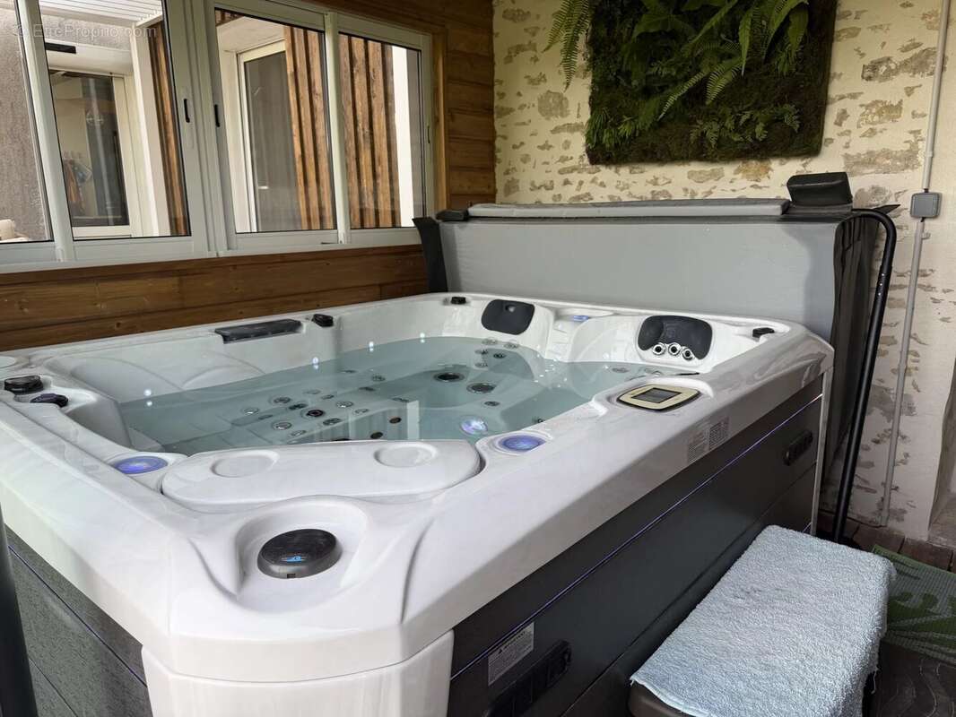 Maison à SAINT-GEORGES-SUR-BAULCHE