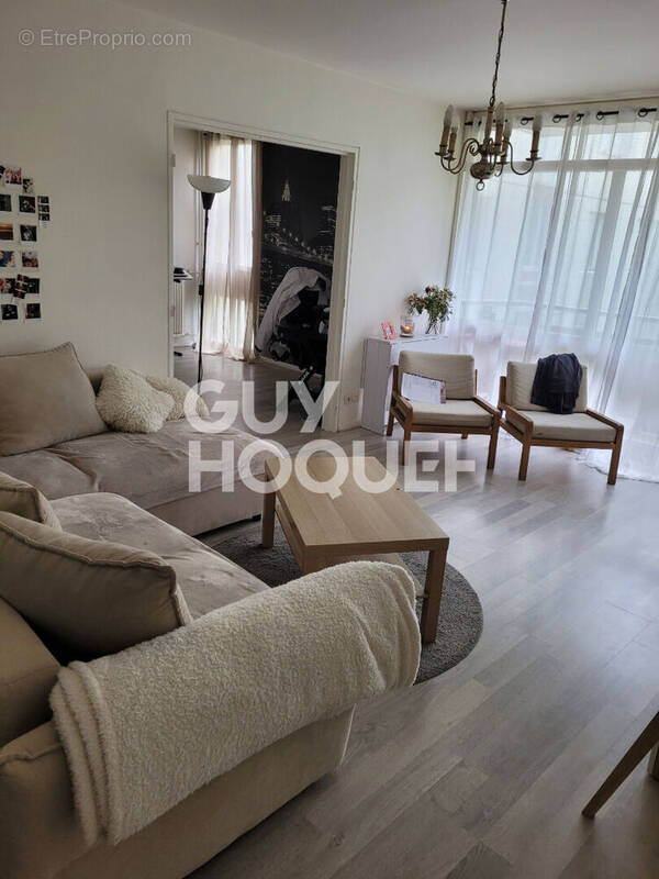 Appartement à LIVRY-GARGAN