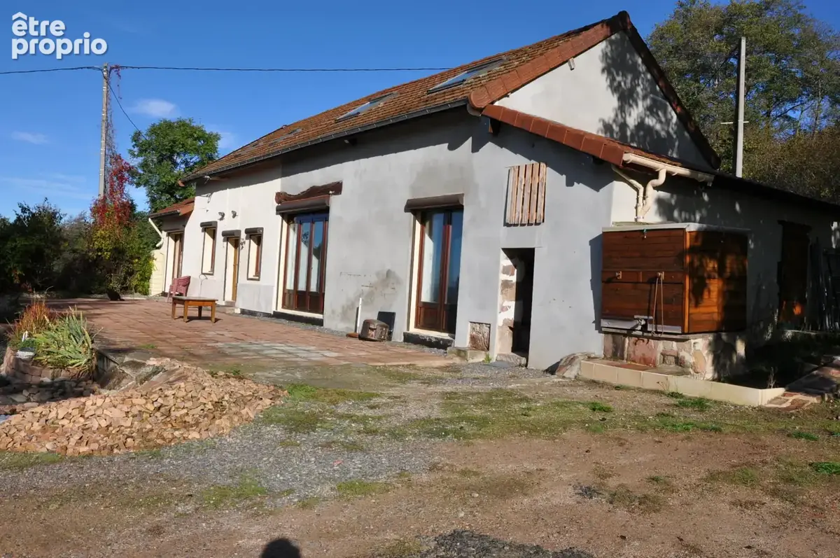 Charmante maison de campagne avec 2,5 hectares de prairie à Châtelus - photo 4