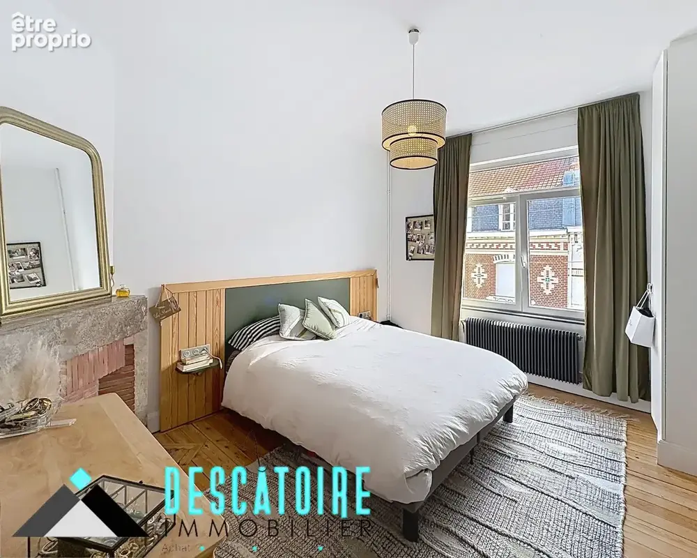 Maison familiale avec jardin et garages - photo 8