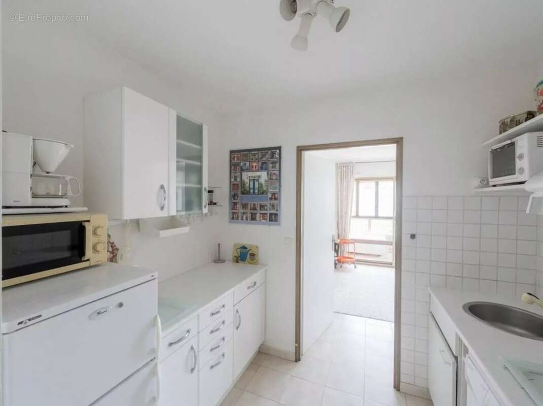 Appartement à EZE