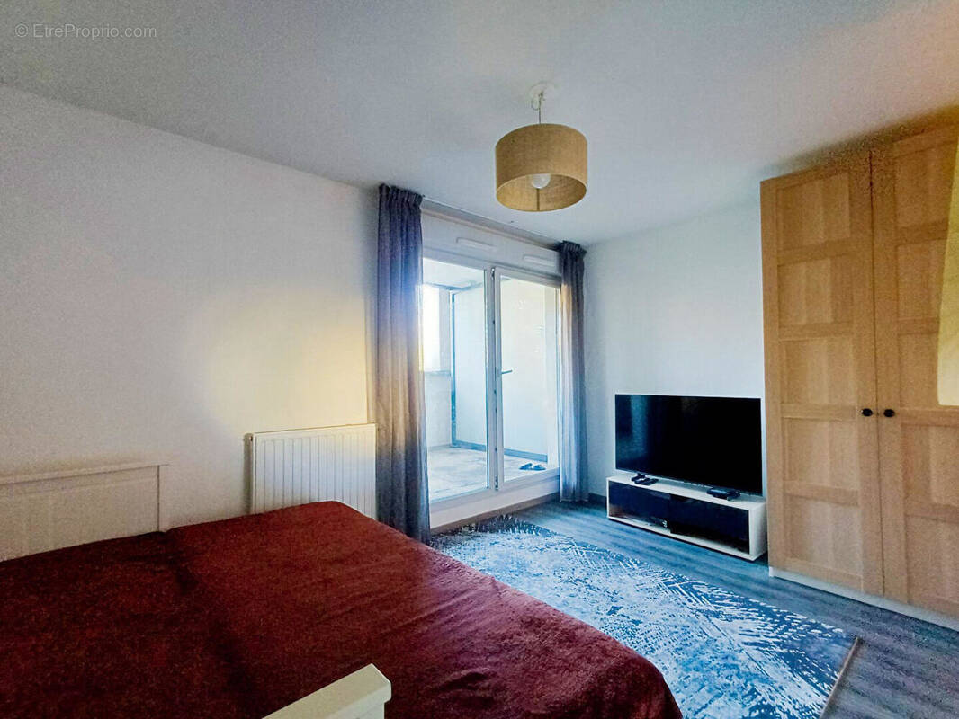 Appartement à LYON-8E