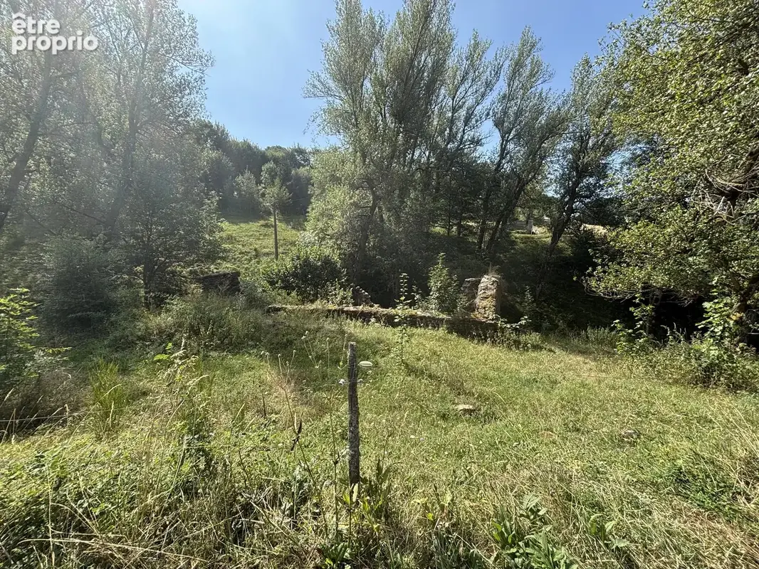 Exclusivité - terrain de 1 716 m² avec deux ruines en pierre - photo 10
