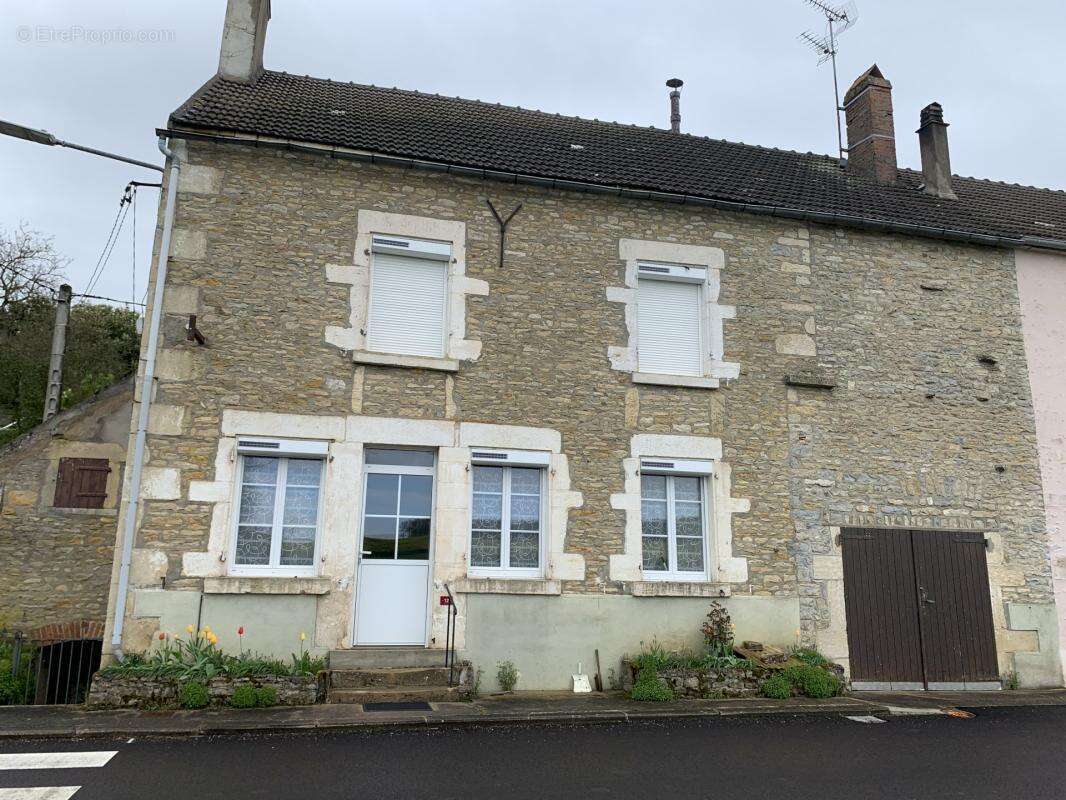 Belle maison de Campagne / Beau volume/ Belle vue - photo 3