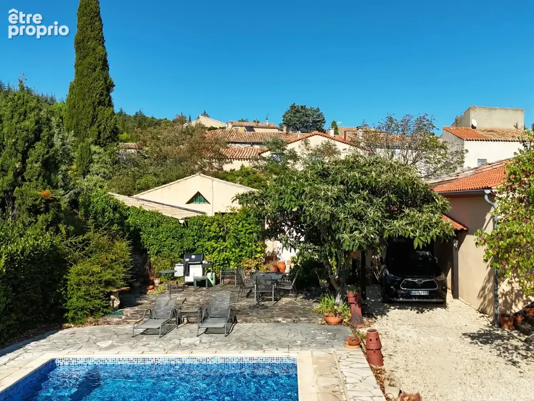 Maison de plain-pied avec 4 chambres, piscine et garage - photo 20
