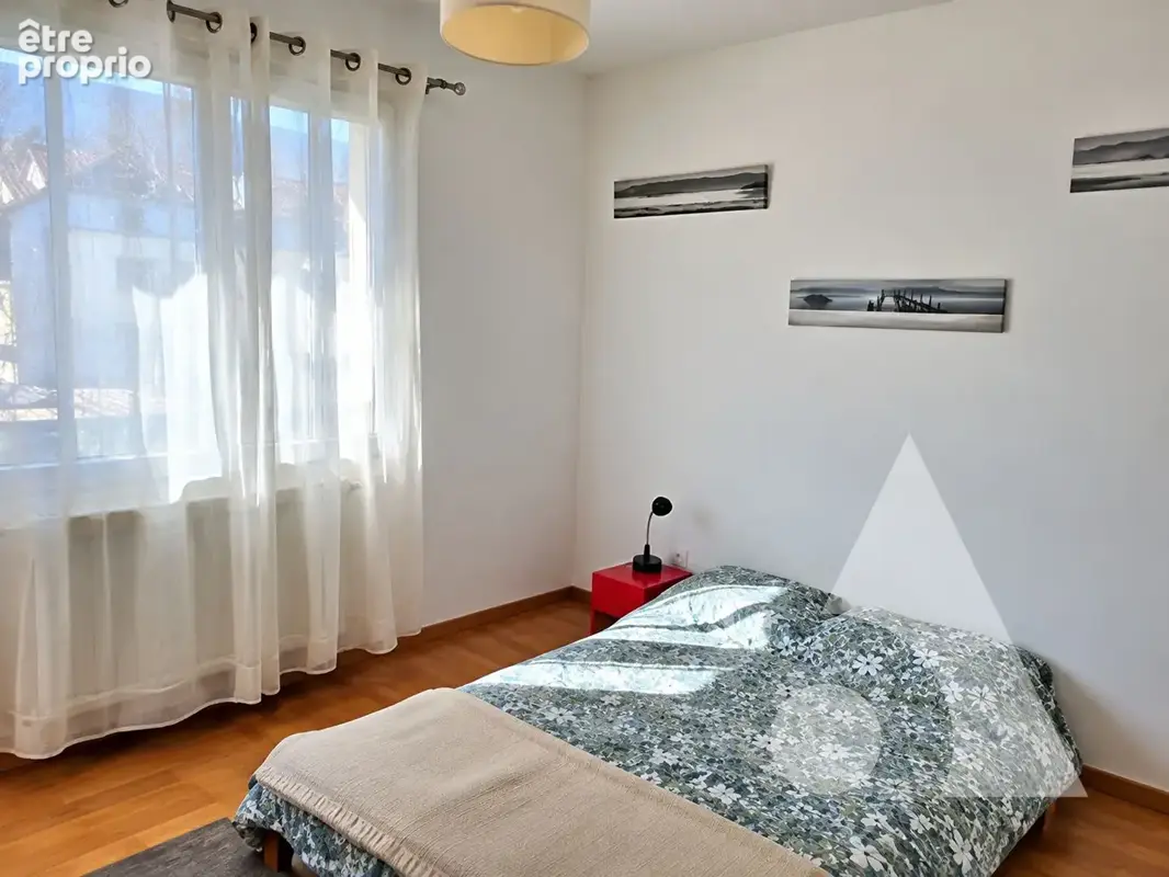 GEX - Maison - 4 chambres - 129.48 m2 - Jardin 480 m² - Piscine - photo 11