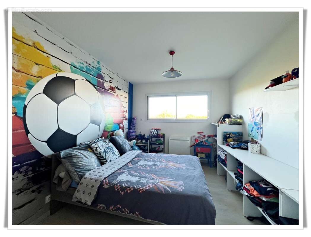 À vendre au Sourn, à proximité immédiate de Pontivy : découvrez cette spacieuse maison familiale de plus de 200 m² habitables - photo 18