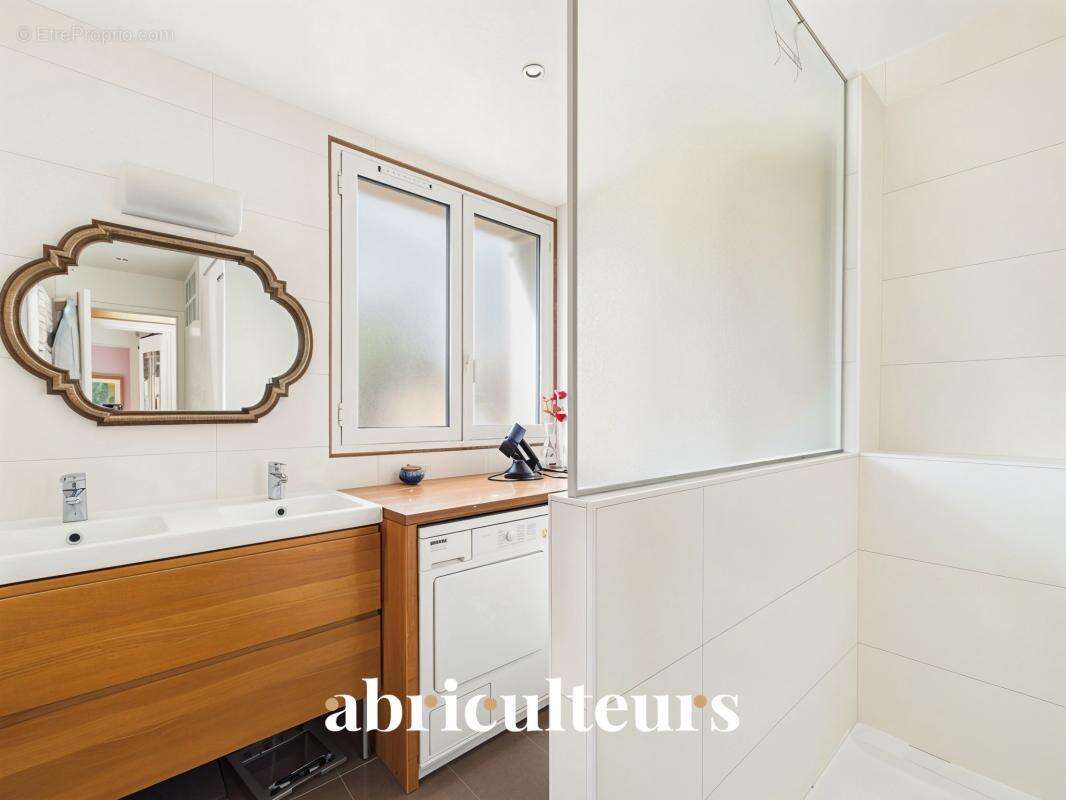 Appartement à SEVRES