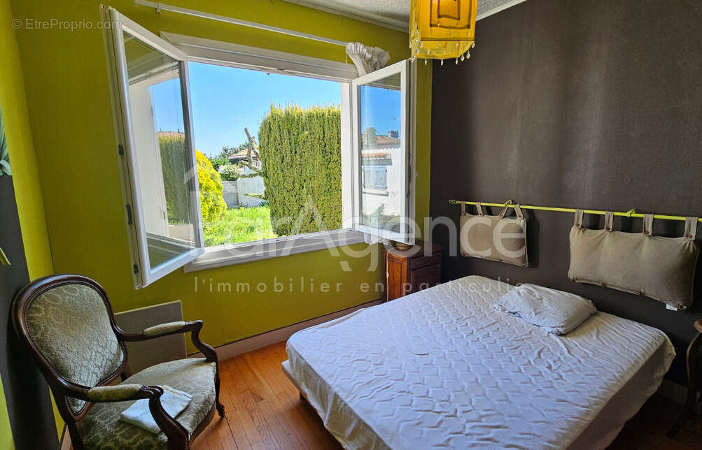 Maison à VAUX-SUR-MER