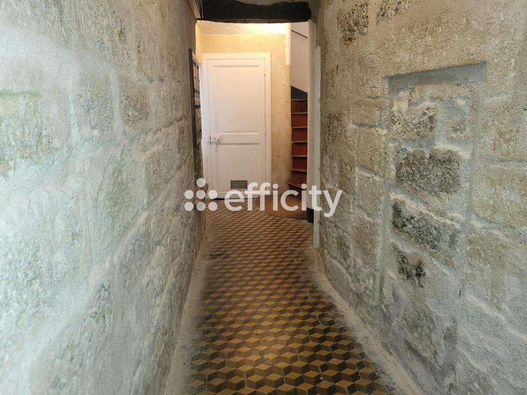 Appartement à PEZENAS