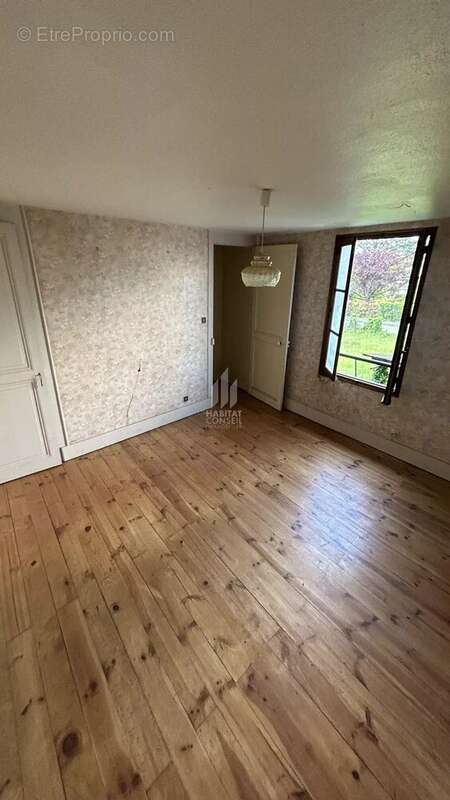 Maison à SAINT-EGREVE