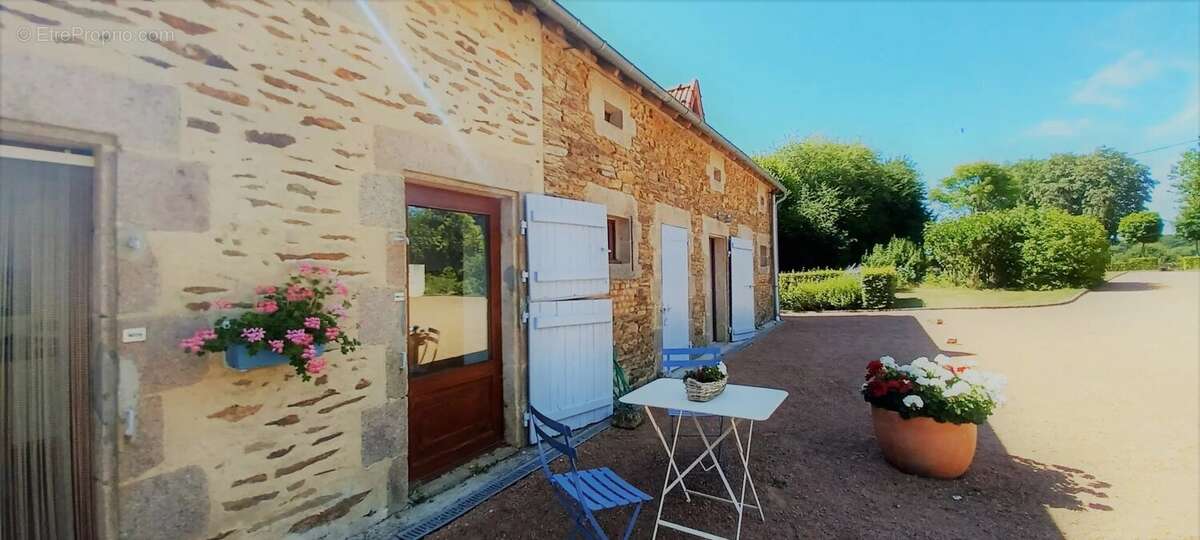Maison à BOUSSAC-BOURG
