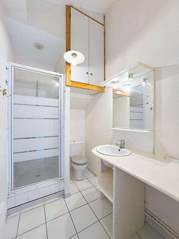 Appartement À Vendre - photo 8