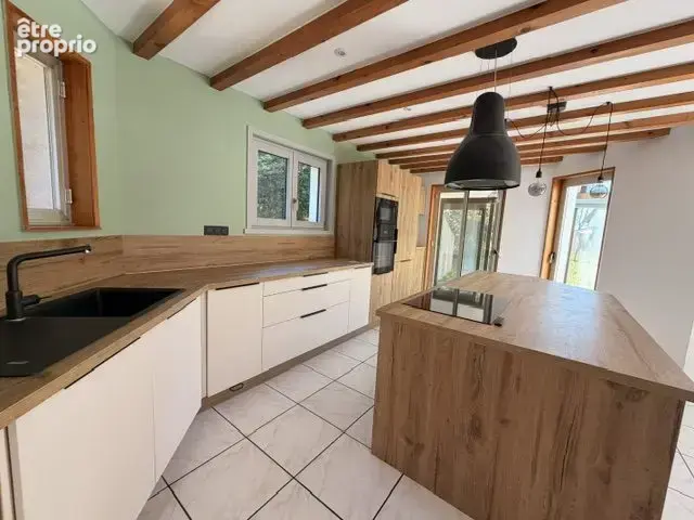 Maison 7 pièces 190 m² à vendre à Bians-Les-Usiers (25520) - photo 5
