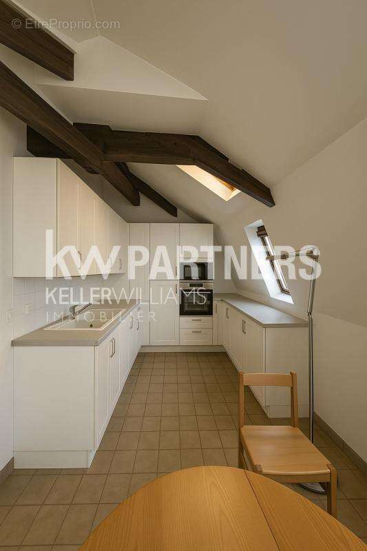 Appartement à LES LILAS