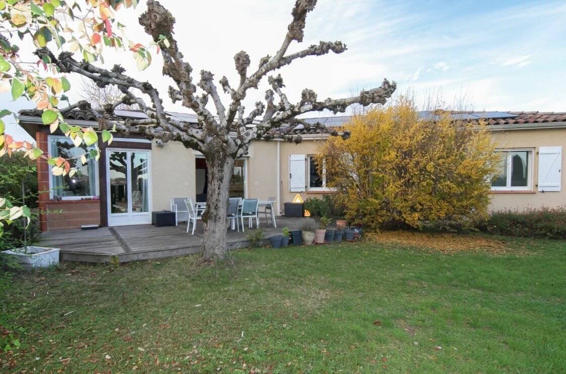 Maison à MONTASTRUC-LA-CONSEILLERE