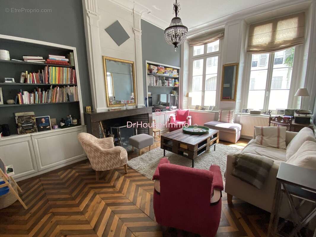 Maison 185 m² à Montreuil  - photo 12