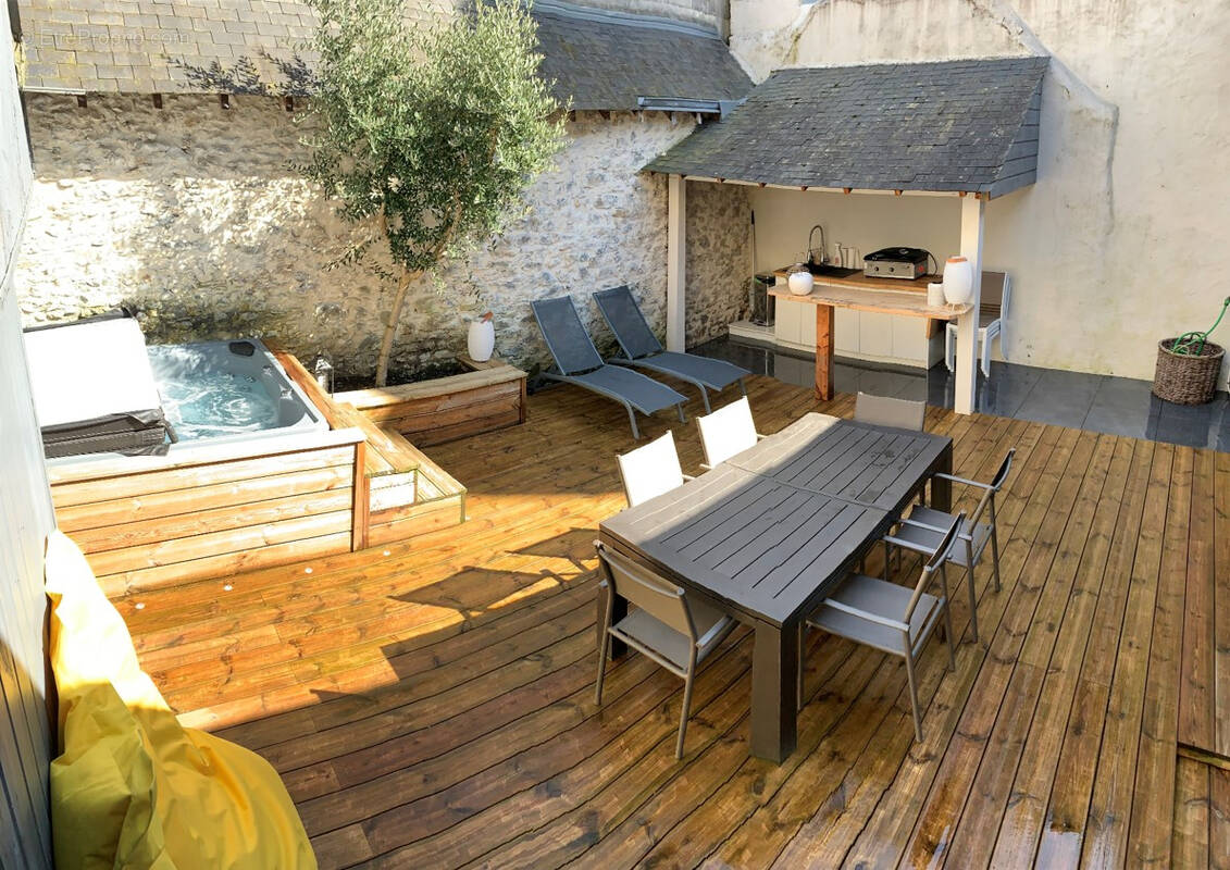 Appartement à LAVAL