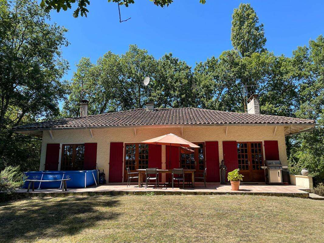 Maison sur deux niveaux avec jardin clôturé, à proximité de Villeréal - photo 14