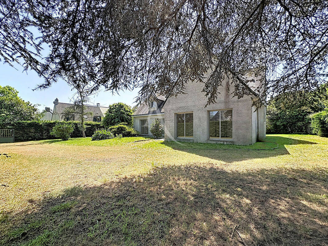 Maison à SAINTE-LUCE-SUR-LOIRE