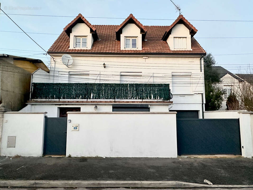 Maison à MITRY-MORY