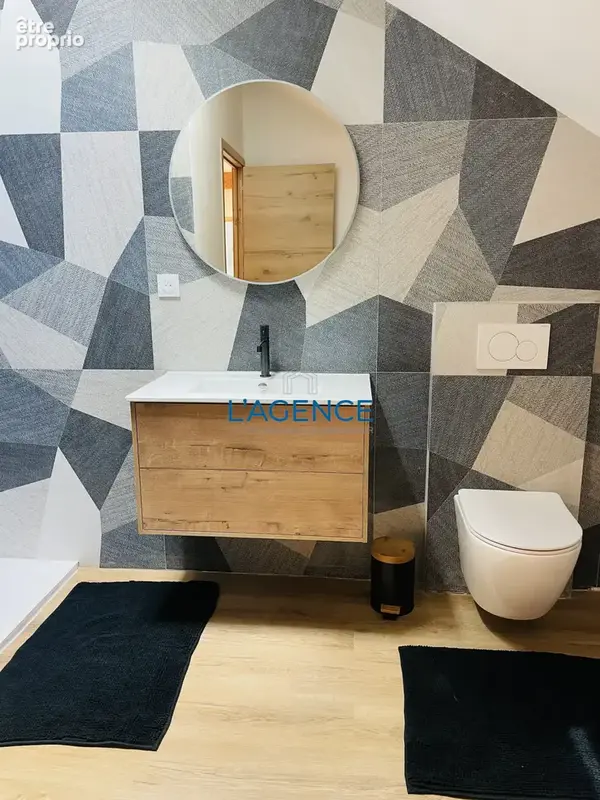 Appartement T3 en dernier étage de 90 m2 habitables en plein coeur des commerces - photo 5