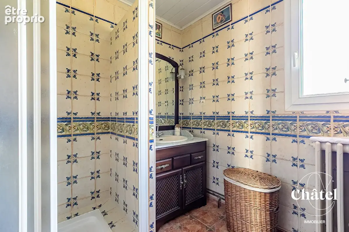 Maison 5 chambres- sous sol - patio , jardin- 5 mn de Gouvieux-15 mn de Chantilly - photo 11