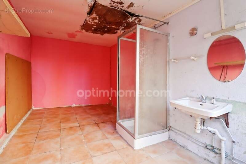 Maison à SAINT-HILAIRE-LA-TREILLE