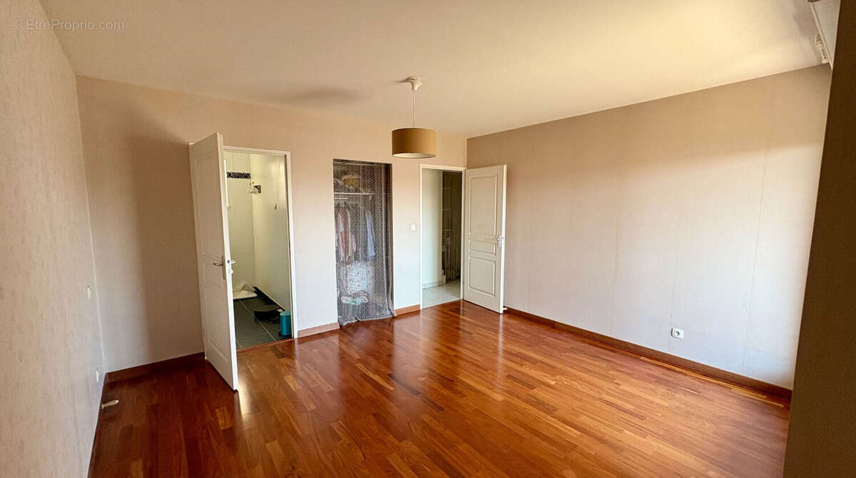 Appartement T4 de 110m² - photo 7