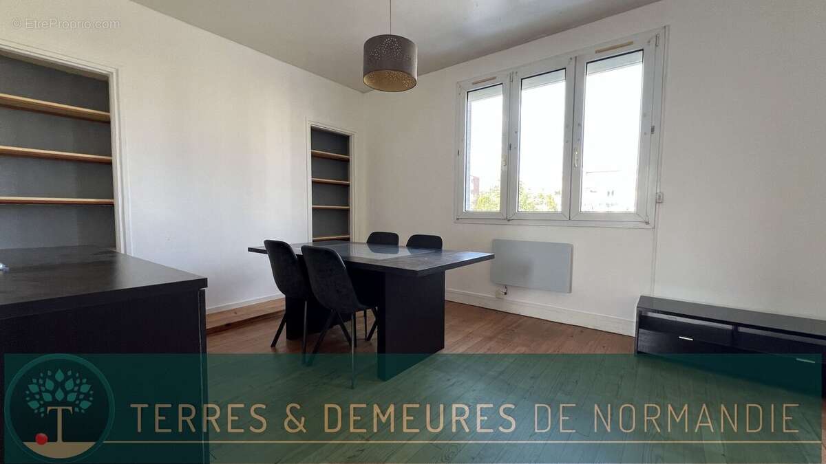 Appartement à EU