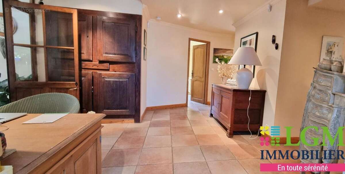 Maison à ALLEMAGNE-EN-PROVENCE