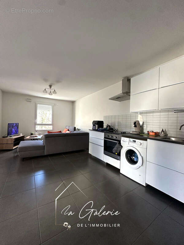 Appartement à MEYLAN