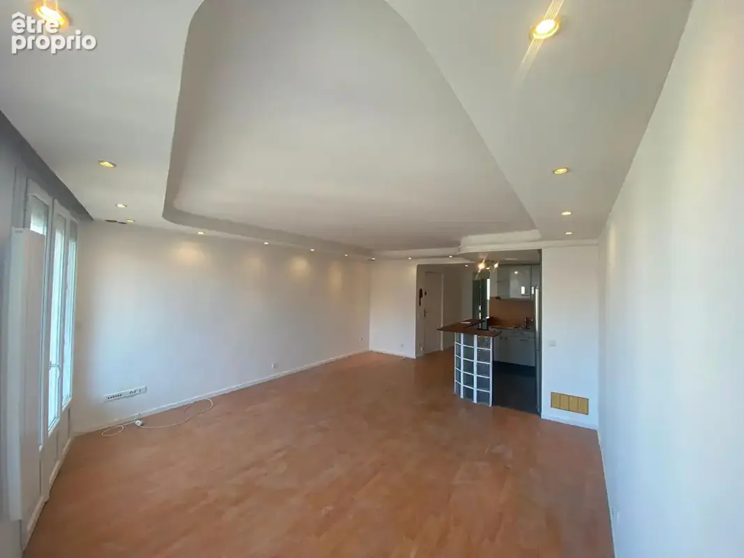 Appartement Sète  quartier théâtre 3 pièce(s) 70 m2 traversant avec grand balcon et ascenseur - photo 6